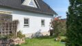 Seitenansicht mit Terrasse