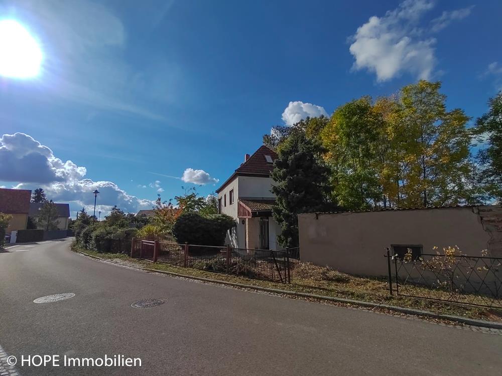 Straßenansicht