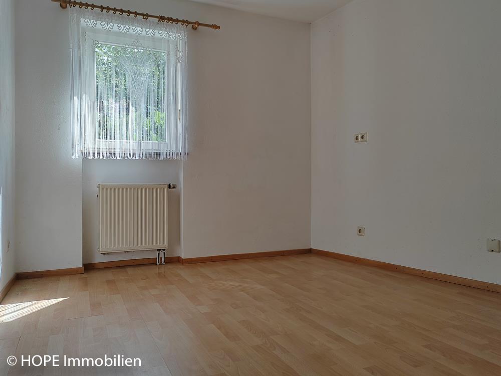 Schlafzimmer (2)
