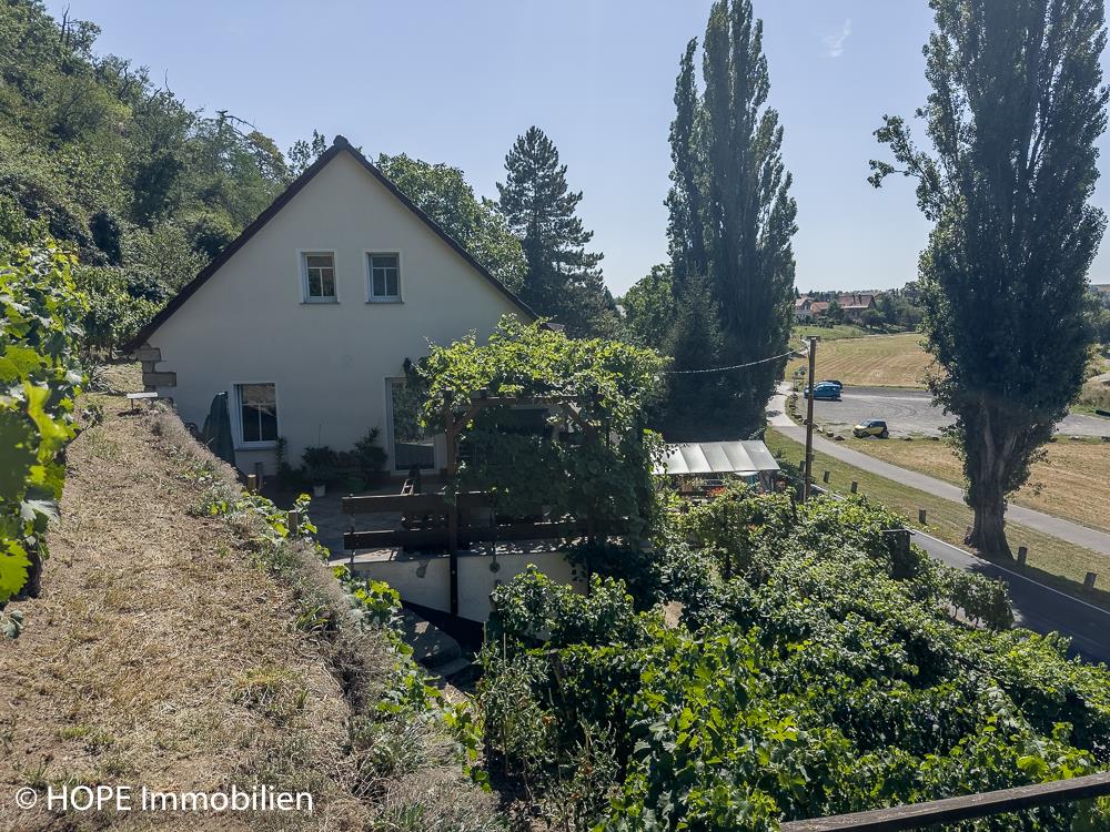 Giebel mit Terrasse